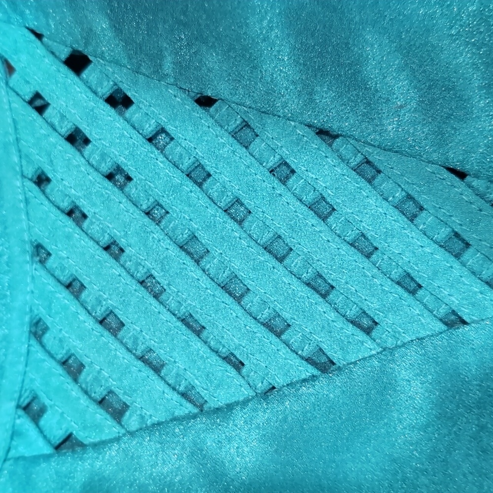 Shimmer polyester blouse - Picture 9 of 9